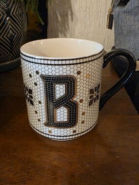 Anthropologie Monogram B Coffee Mug Black Gold Mosaic Honeycomb Initial Letter